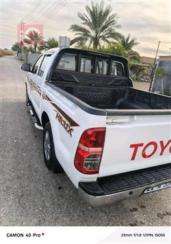 تويوتا هايلوكس